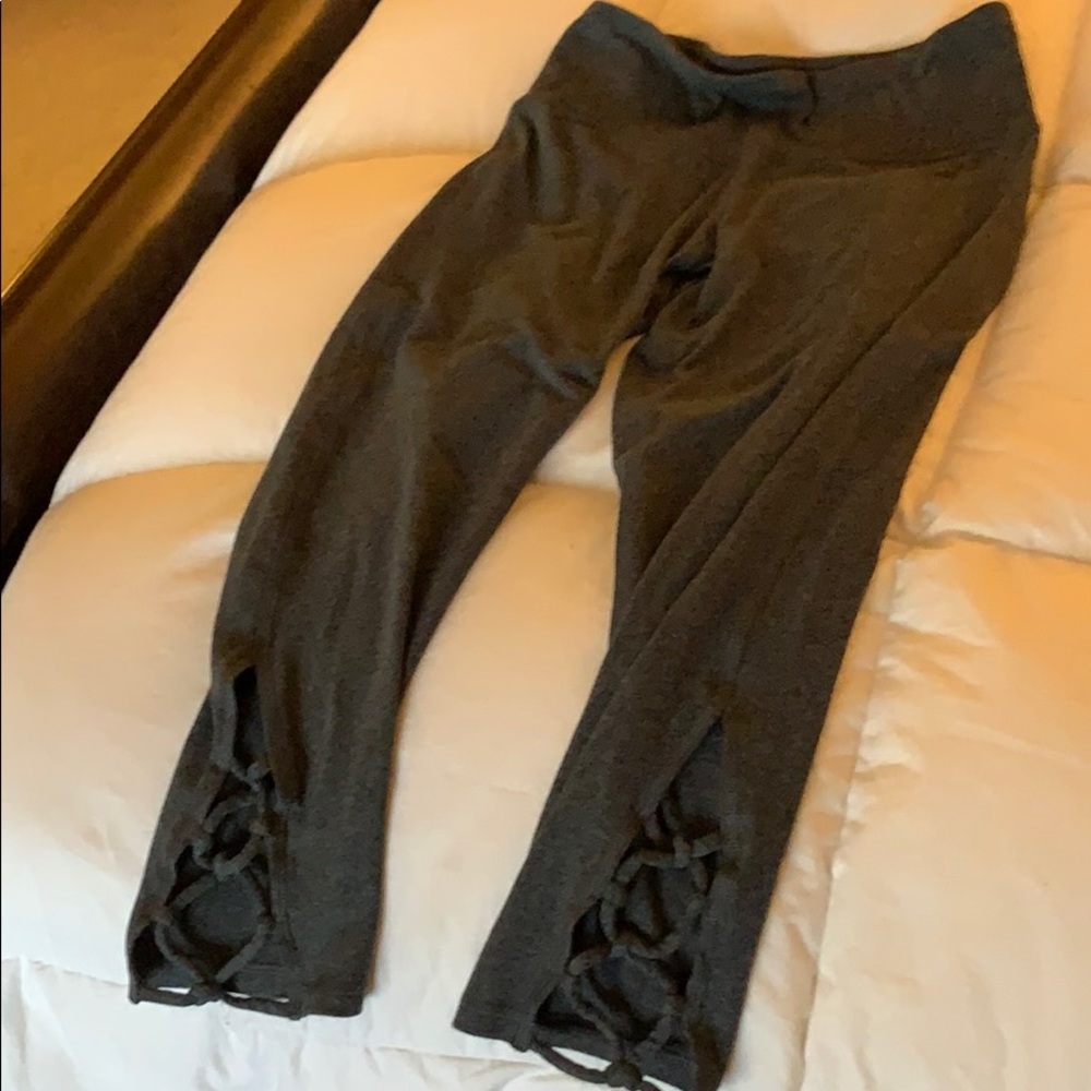 Grey Capri